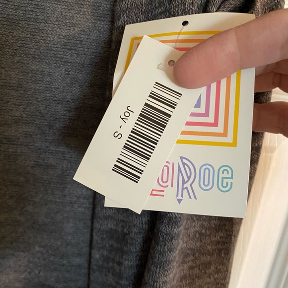 NWT LulaRoe Joy - Picture 3 of 4